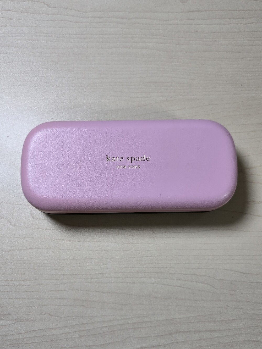 kate spade Pink Hard Shell Eyewear Case with‎ Gold Logo Pink And Green